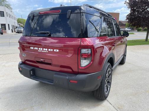 2025 Ford Bronco Sport Outer Banks