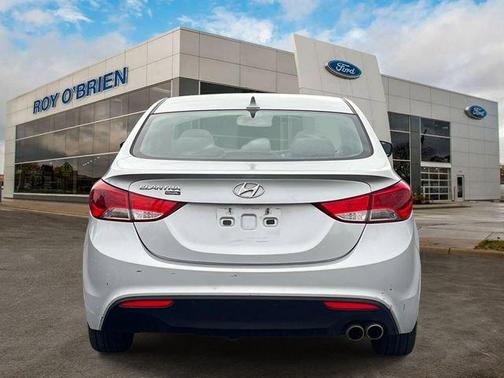 Shimmering Silver 2013 Hyundai ELANTRA SE