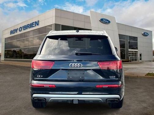 Ink Blue Metallic 2017 Audi Q7 3.0T Premium Plus