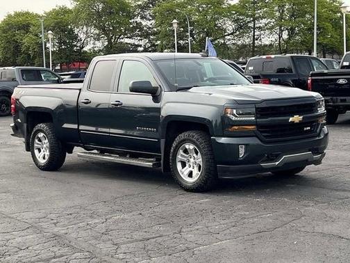 Graphite Metallic 2018 Chevrolet Silverado 1500 LT