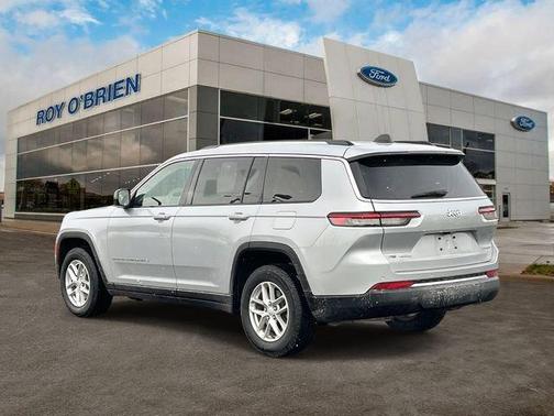 2022 Jeep Grand Cherokee L Laredo