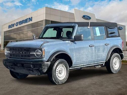 2023 Ford Bronco Base