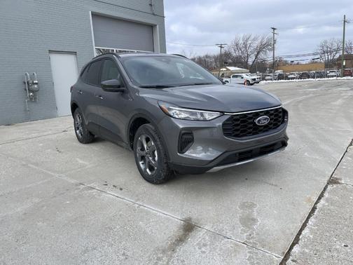 2025 Ford Escape ST-Line