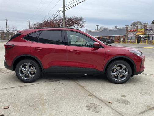 2026 Ford Escape ST-Line Select