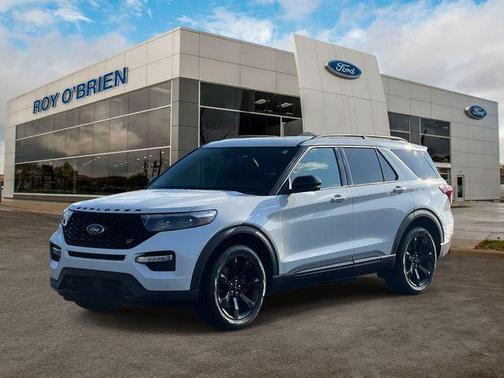 Star White 2023 Ford Explorer ST