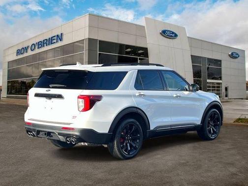Star White 2023 Ford Explorer ST