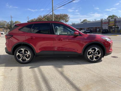 2025 Ford Escape ST-Line Select