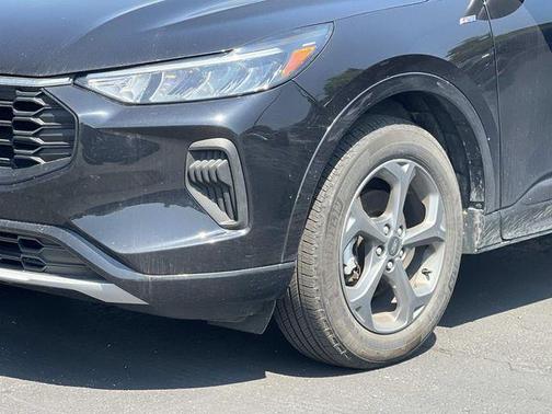 Agate Black Metallic 2024 Ford Escape ST-Line