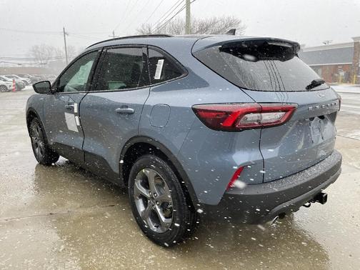 2026 Ford Escape ST-Line Select