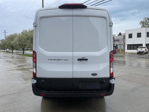 2025 Ford Transit-250 148 WB Medium Roof Cargo