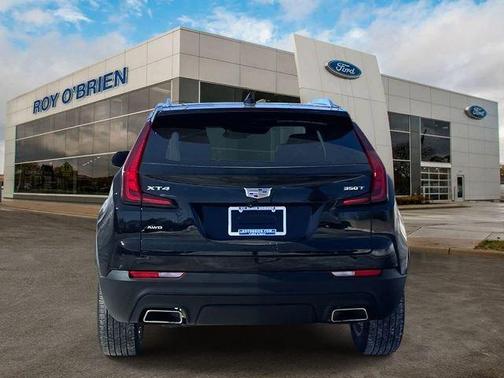 2022 Cadillac XT4 Luxury