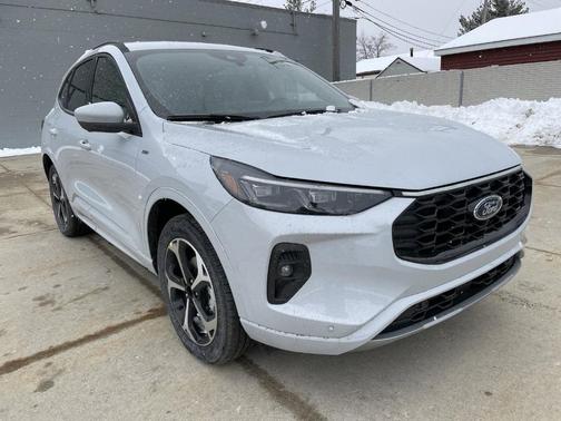 2025 Ford Escape ST-Line Elite