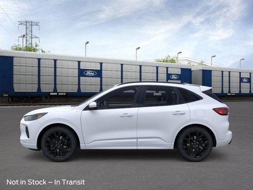 2026 Ford Escape ST-Line Elite