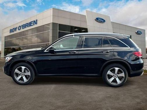 Obsidian Black 2022 Mercedes-Benz GLC 300 Base 4MATIC