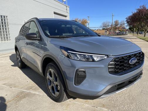 2026 Ford Escape ST-Line