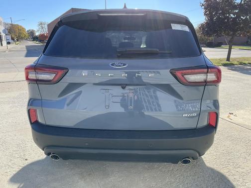 2026 Ford Escape ST-Line