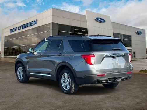 Carbonized Gray Metallic 2022 Ford Explorer XLT
