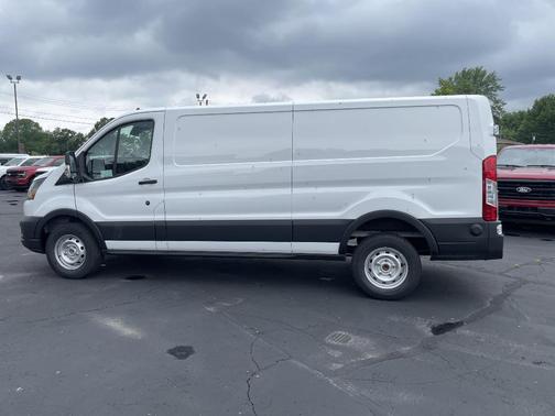 2025 Ford Transit-250