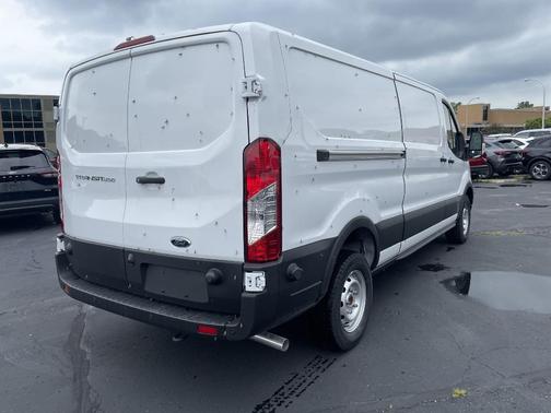 2025 Ford Transit-250