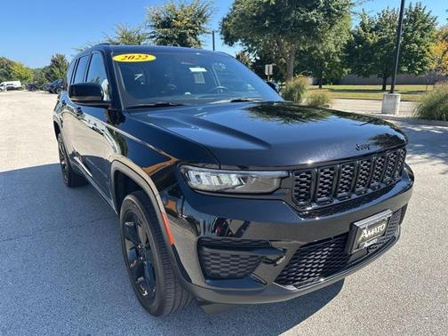 2022 Jeep Grand Cherokee Altitude