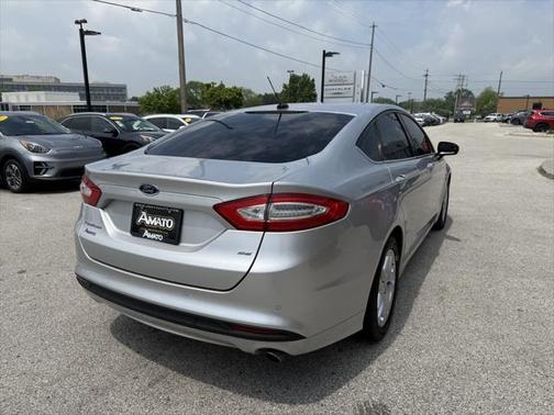 2013 Ford Fusion SE