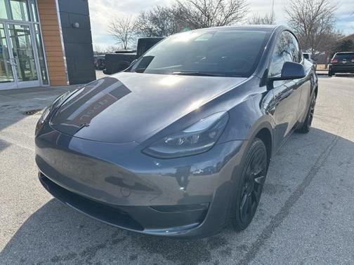 2022 Tesla Model Y Long Range