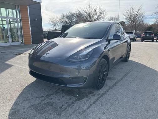 2022 Tesla Model Y Long Range