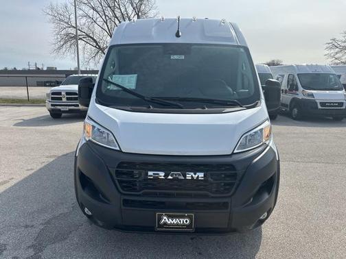 2025 RAM ProMaster 2500 Tradesman