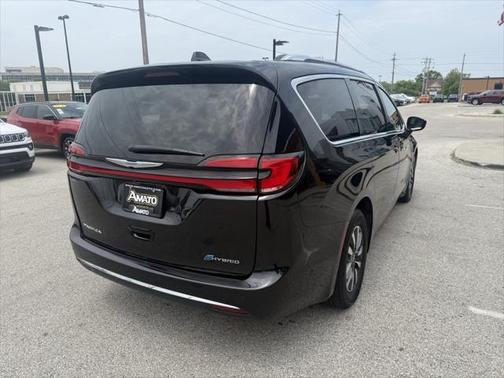 2021 Chrysler Pacifica Hybrid Touring L