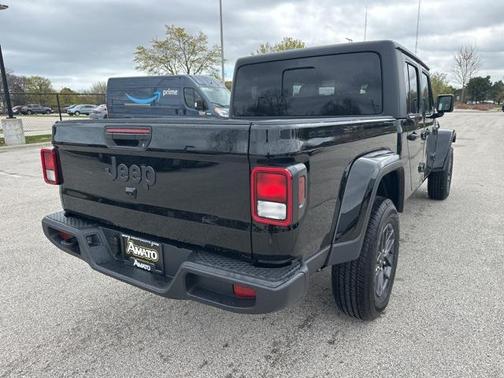 2025 Jeep Gladiator Sport S