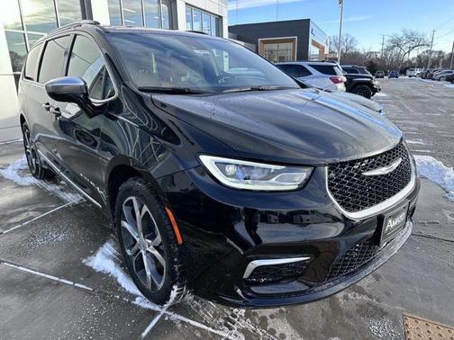 2026 Chrysler Pacifica L