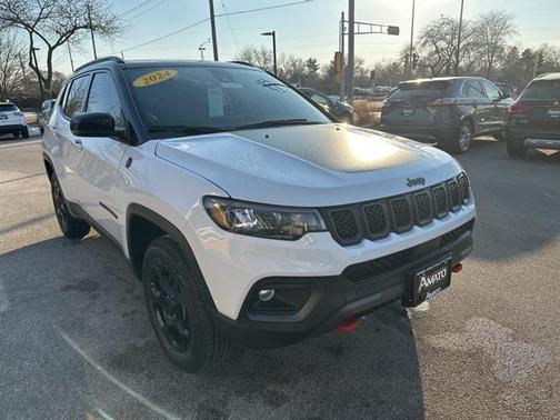 2024 Jeep Compass Trailhawk