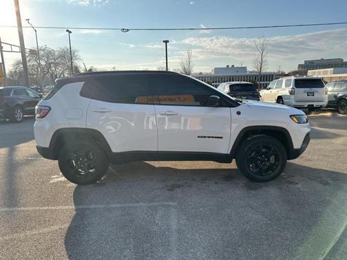 2024 Jeep Compass Trailhawk