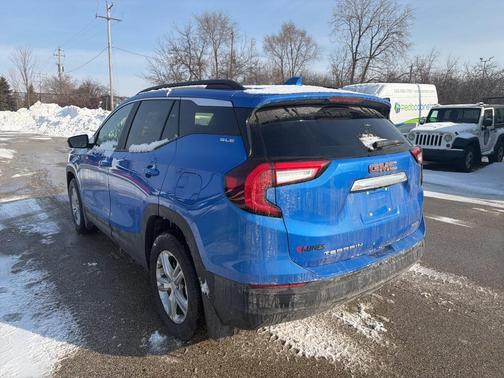 2024 GMC Terrain SLE