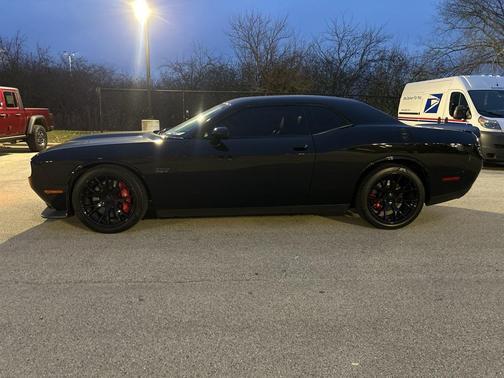 2015 Dodge Challenger SRT 392