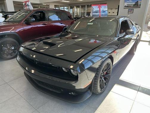 2015 Dodge Challenger SRT 392