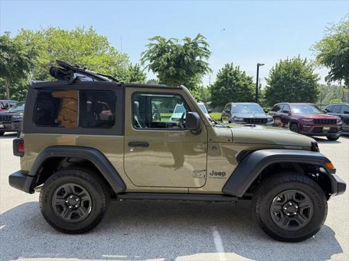 2025 Jeep Wrangler Sport