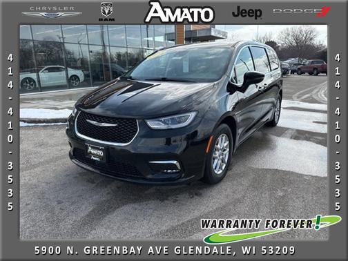 2024 Chrysler Pacifica Touring L