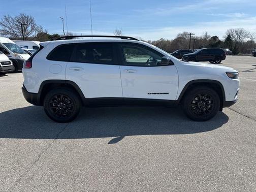 2023 Jeep Cherokee Altitude