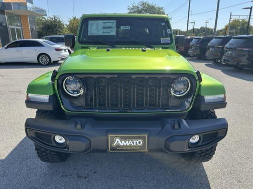 2025 Jeep Gladiator Willys