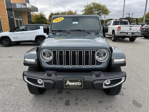 2024 Jeep Wrangler Sahara