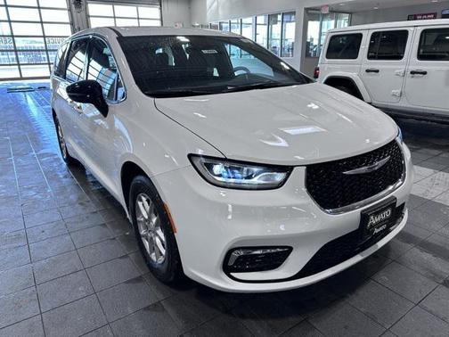 2026 Chrysler Pacifica L