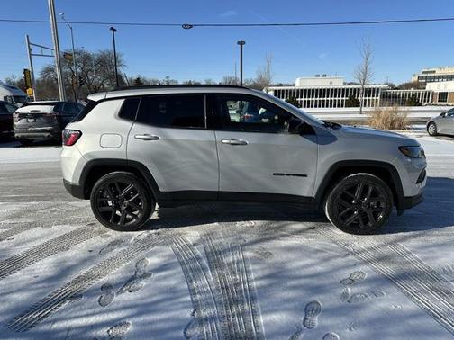 2026 Jeep Compass Latitude