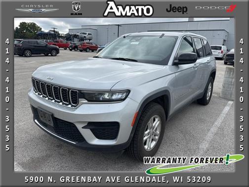 2023 Jeep Grand Cherokee Laredo