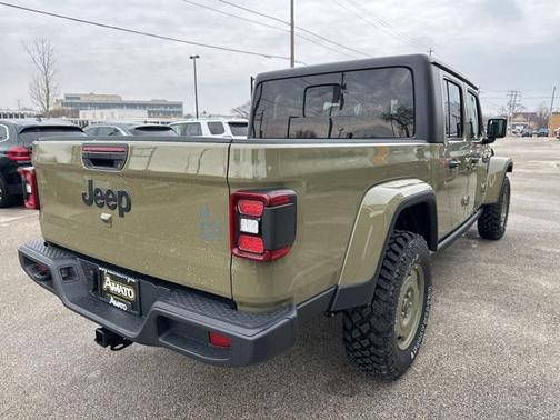 2026 Jeep Gladiator Sport