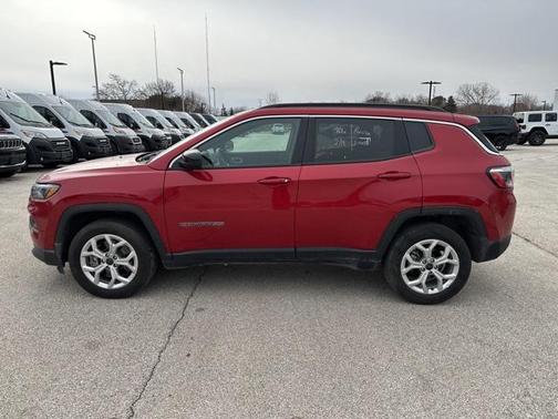 2025 Jeep Compass Latitude