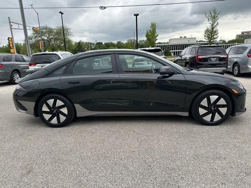 Digital Green 2024 Hyundai IONIQ 6 SE