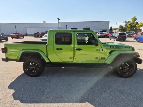 2025 Jeep Gladiator High Tide
