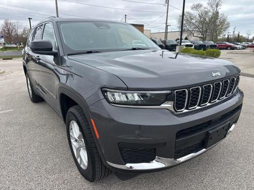 2023 Jeep Grand Cherokee L Laredo