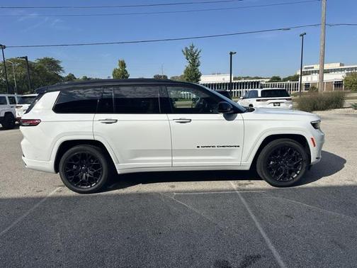 2025 Jeep Grand Cherokee L Summit